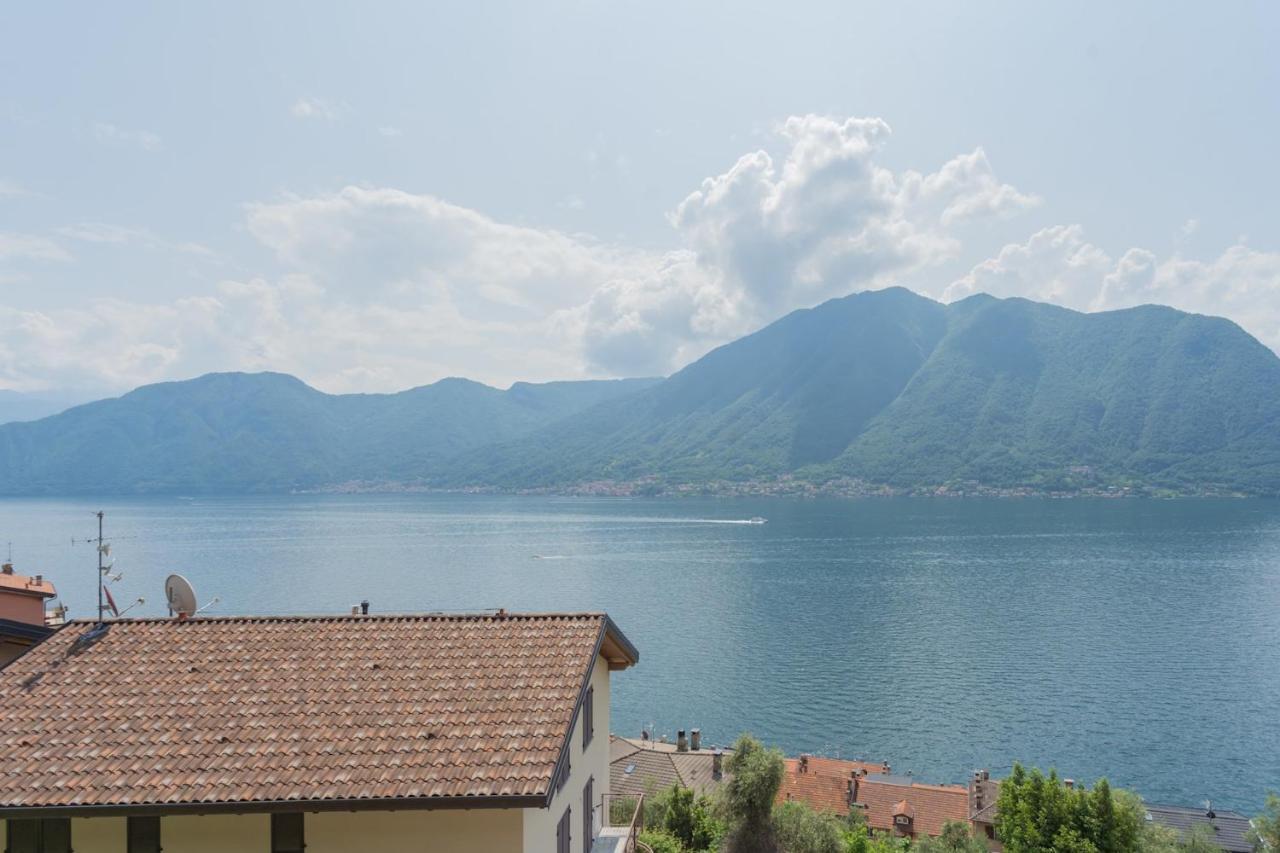 Blue Bliss Apartment By Rent All Como Colonno Εξωτερικό φωτογραφία